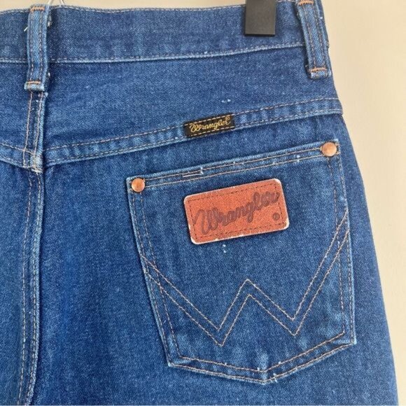 Vintage Wrangler High Rise Straight Leg Cropped Jeans - Picture 7 of 8